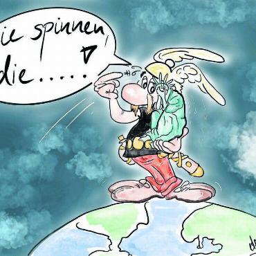«Die Welt spielt verrückt» - Kürzlich besuchte Karikaturistin Etschgi die Karikatur-Ausstellung «gezeichnet». Das habe auch sie persönlich gezeichnet, speziell wenn es um die Meinungsfreiheit geht. Sie schreibt dazu: «Es ist absurd, die Welt spielt verrückt. Die spinnen, die Männer und Frauen mit und ohne Frisur endet dem Teich oder im kalten Osten, im Süden oder bei unserem nördlichen Nachbarn. Es spinnen total die Totalitären, die Libertären und sie spinnen in neuen Sphären.» Auch Etschgi fange selber langsam an zu spinnen, hält sie fest. Darum sollte Folgendes mal gesagt sein: «Deine Meinung ist gefragt … Aber nicht dass es kracht, sag sie mit Bedacht.» Bild: Etschgi