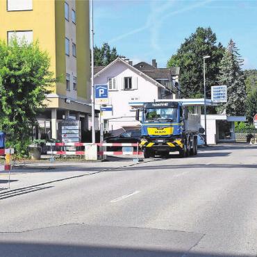 Rund 15 Prozent sind kritisch - Die Alte Bahnhofstrasse ist geprägt von vielen Bauarbeiten: Diese reichen vom Bahnhof bis zum ehemaligen Kino Rex sowie bis zum abgerissenen Ärztehaus. Die Strasse selber ist ein Flickwerk und spätestens nach allen Bauarbeiten muss sie saniert werden.