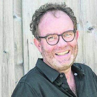 Vom Journalisten zum Bestsellerautor - Marcel Huwyler ist im Bürgisserhus zu Gast. Bild: zg