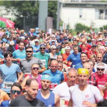 «Das macht mich enorm traurig» - An der Beliebtheit hat es nicht gelegen: 2025 nahmen rund 750 Menschen am Pfingstlauf teil. Im nächsten Jahr setzt der beliebte Event aus. Bilder: spr