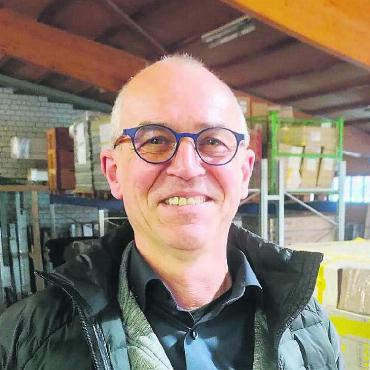 Der Mann der Decken - Guy Millwater hat in fast vier Jahrzehnten die Decken von Hunderten Bauwerken der Region geprägt. Bild: Marco Huwyler