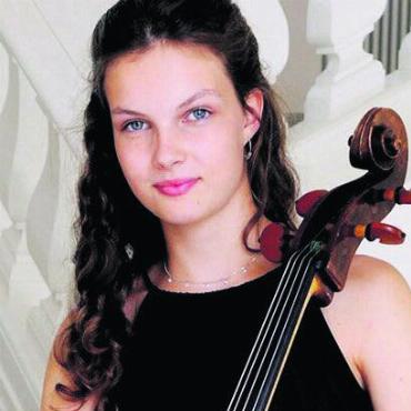 Neuer Stern am Cellohimmel - Young Artist Emilie Richter. Bild: zg