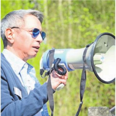 Die Jagd nach dem goldenen Schatz - Geschäftsleiter Walter Cassina begrüsste die vielen Gäste am Ostermontag.