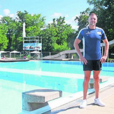 Gegen die eigenen Idole - Das Schwimmbad in Bremgarten ist normalerweise das «Zuhause» des Murianers. In Südostasien erwartet ihn eine gigantische Wassersportinfrastruktur.