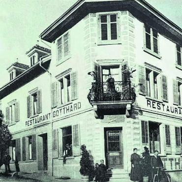 Ein rauschendes Ende - 1898 wurde das Restaurant Gotthard eröffnet. Dieses Foto stammt aus dem Jahr 1912.
