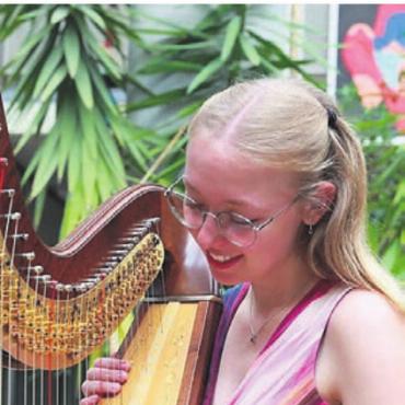 Konzert im Advent - Als Solistin dabei: Jana Bürger aus Wohlen. Bild: zg