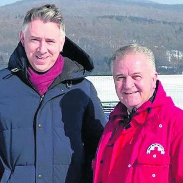 Zwiespältiges Jubiläum - Stefan Dietrich und seine Mitstreiter bei Help Now arbeiten vor Ort mit dem lokalen Roten Kreuz zusammen. Man kennt sich mittlerweile gut. Bild: zg