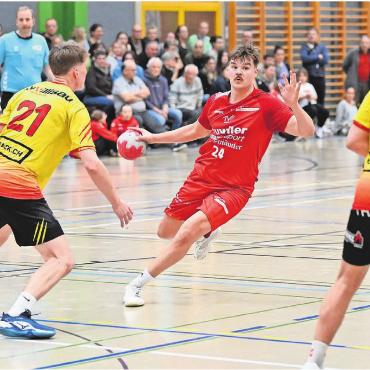 «Wir dürfen nicht Angst haben» - Führungsspieler wie Noel Angehrn (am Ball) sind gegen die Altdorfer gefragt, um den Sieg zu erzwingen. Bild: tvm