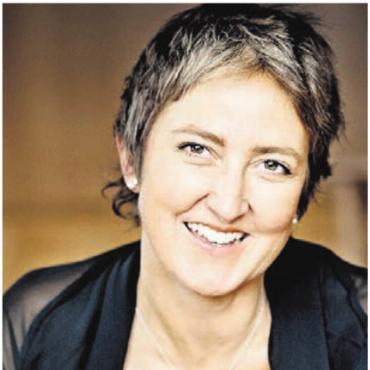 Die Magie der Flöte - Gudrun Hinze (Piccolo) bringt mit anderen Musikerinnen und Musikern die Flöte auf die grosse Bühne. Bild: zg