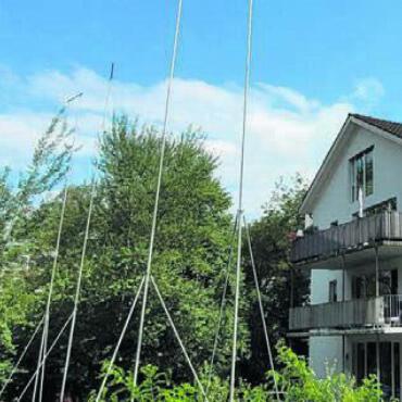 Ausstandspflicht verletzt? - Stangenwald am Freihofweg: Hier möchte die Stach Investment AG bauen, mittlerweile ist ein Streit daraus entstanden. Bild: Archiv