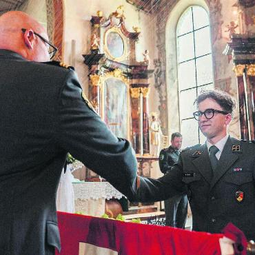 Positive Präsenz markiert - Die Absolventen erhielten ihr Brevet. Bild: zg