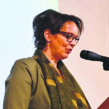 Es wagen, Grenzen zu ziehen - Edith Nietlispach führte erstmals als Präsidentin durch die Versammlung.