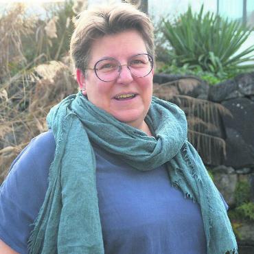 Möglichst viel vernetzen - Daniela Gamper mag es, anderen Leuten zu helfen. Bild: Roger Wetli