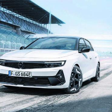 Frühlingsausstellung - An der Frühlingsausstellung in Fahrwangen wird auch der neue Opel Astra gezeigt. Bild: zg