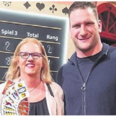 Auch als Russi-Ersatz brilliert - Angi Stimpfl mit Armon Orlik. Bild: zg