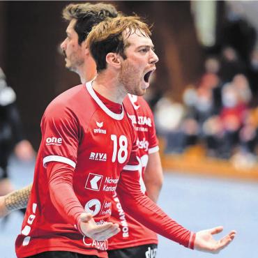 Vorerst ein Ende - Carlo Femiano im Trikot des BSV Stans. Nach drei Jahren in der Nationalliga B hat der Murianer genug. Bild: Alexander Wagner