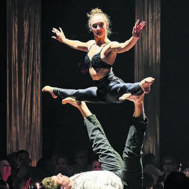 Fürs Herz und fürs Gemüt - Auf der Bühne und privat ein Traumpaar: Der Franzose Pierre Domis und die Kanadierin Rose Munger. Bilder: Felix Wey