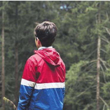 Filmabend mit «Réduit» - «Réduit»: Vater und Sohn finden in den Schweizer Bergen wieder näher zueinander. Bild: pd