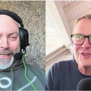 «Die beste Idee gewinnt» - Dennis Lück, der «kreativste und erfolgreichste Werber der Schweiz», im Gespräch mit Daniel Renggli (rechts). Bild: pd