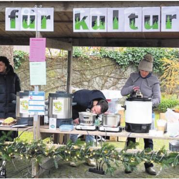Der kleine, feine Adventsmarkt - Seit 2022 organisiert der Verein für Kultur Wohlen den Adventsmarkt und sorgt dafür, dass niemand Hunger haben muss.