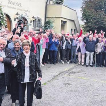 Schöne Rundreise erlebt - Die Teilnehmer und Teilnehmerinnen genossen den Tag in vollen Zügen. Bild: gk