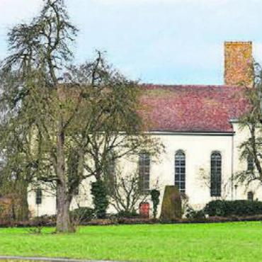 Flurprozession mit Grill - Vor der Flurprozession gibt es einen Gottesdienst in der Zufiker Pfarrkirche. Bild: Archiv