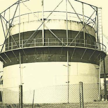 Als Gas das Brennholz ablöste - Das produzierte «Stadtgas» wurde in grossen Tanks gespeichert.