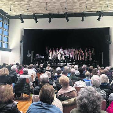 Papa flüstert ein «Wow» - Voller Chappelehofsaal, beste Stimmung, tolles Konzert.
