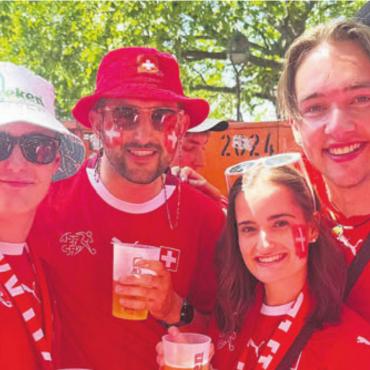 Ein bisschen Ausnahmezustand - Freiämter live in Berlin: Maurice, Denis und Cheyenne Dubler sowie Elias Probst. Bild: zg