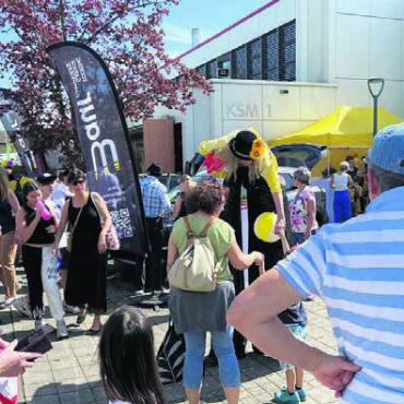 200 Mitglieder vereint - An der erfolgreichen Gewerbeausstellung mega24 im April beteiligten sich rund 120 Aussteller. Bild: Archiv