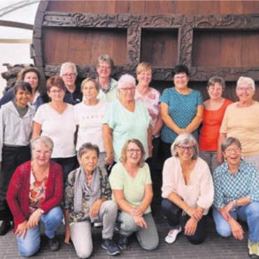 Reise mit kleineren Pannen - Trotz der Widrigkeiten genossen die Turnerinnen ihren Ausflug. Bild: zg