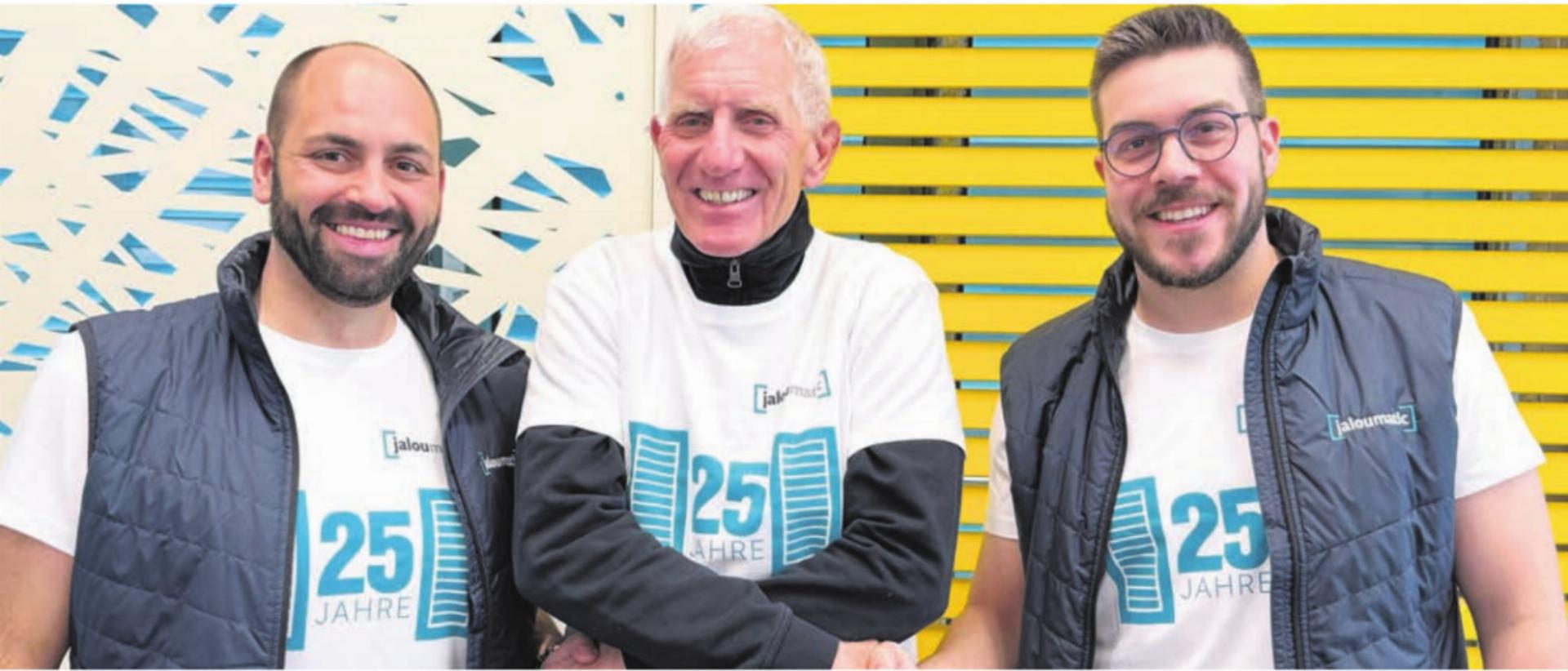 Reto Unternährer (Mitte) übergibt das Unternehmen in neue Hände an Stefano Caputo (links) und Lukas Bolzhauser. Bild: zg - Das Bild wird blockiert. – Möglicherweise durch einen aktiven Adblocker.