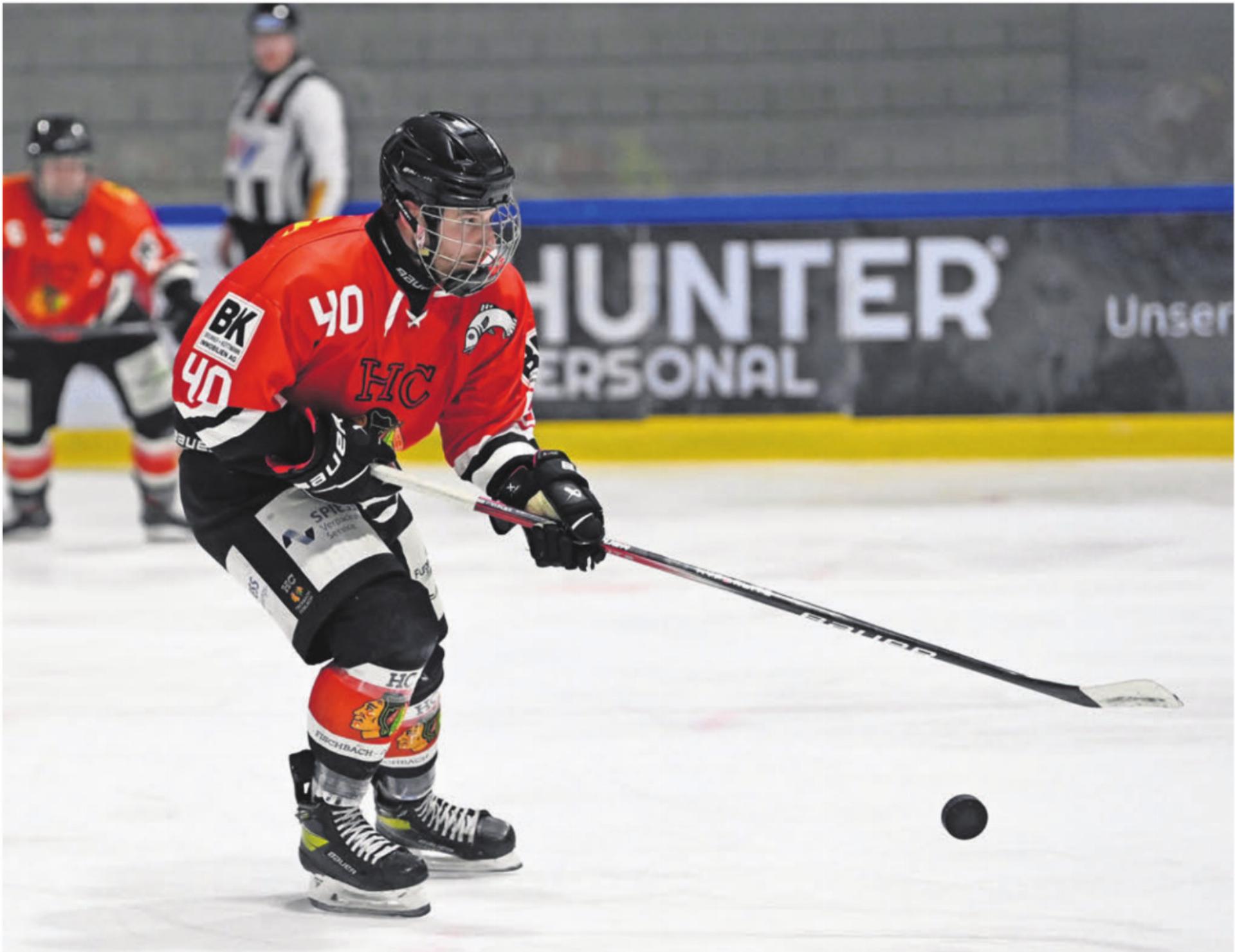 Durch ein kurioses Tor von Boris Neher gelingt der Ausgleich für Fi-Gö. Am Schluss gibt es ein dramatisches Ende. Bild: awa/Archiv - Das Bild wird blockiert. – Möglicherweise durch einen aktiven Adblocker.