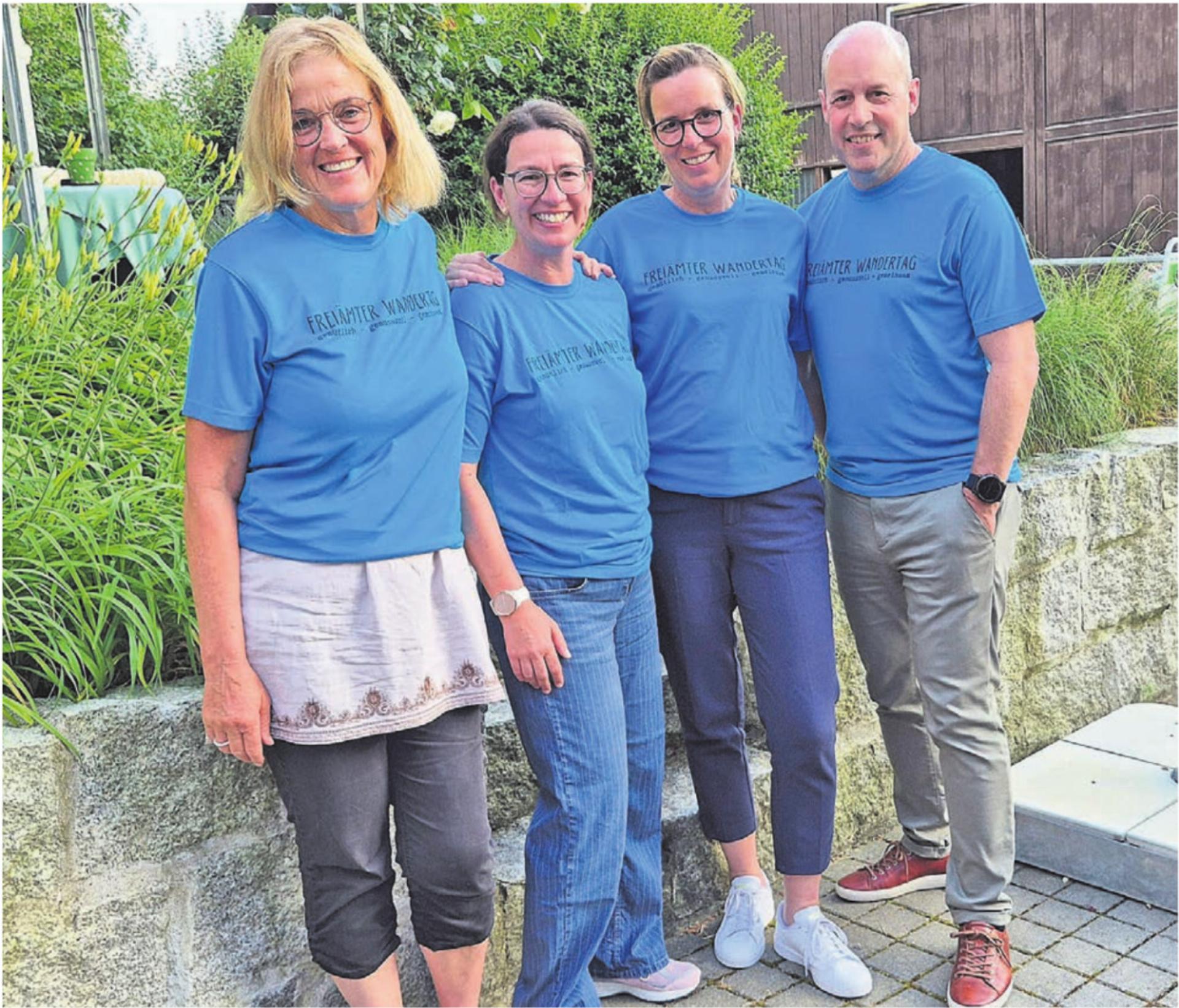Das Wandertag-OK der Naturfreunde Oberfreiamt. Von links: Helen Suter (Beinwil), Sonja Strebel (Muri), Michèle Erne (Boswil) und Adrian Strebel (Muri). Bild: zg - Das Bild wird blockiert. – Möglicherweise durch einen aktiven Adblocker.