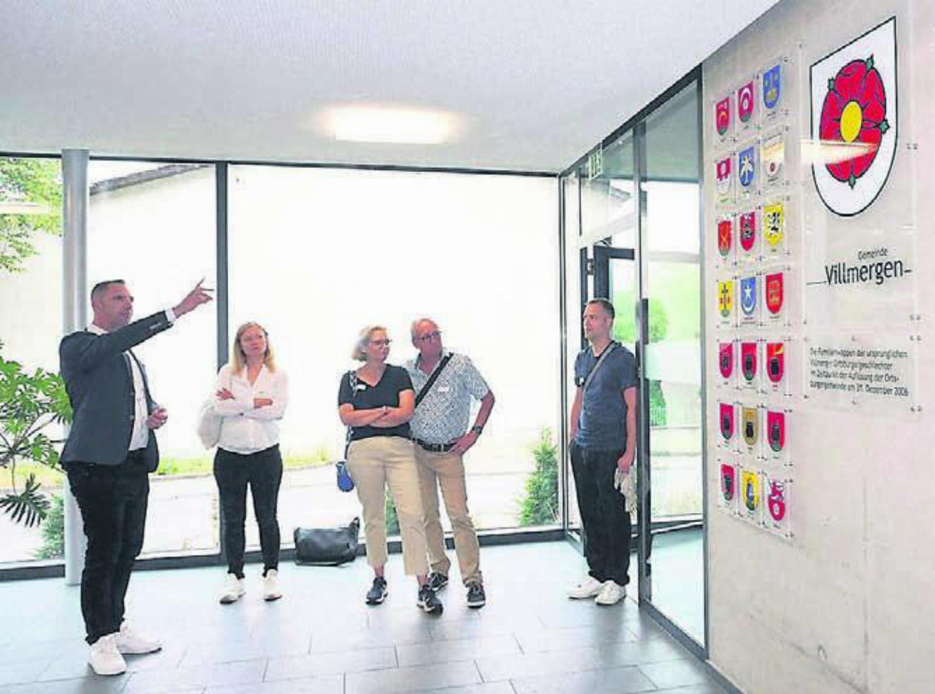 Villmergen ist ein beliebter Wohnort. Am Neuzuzügeranlass orientiert derGemeinderat (im Bild Daniel Füglistaler) über die Besonderheiten des Dorfes. Bild: Archiv