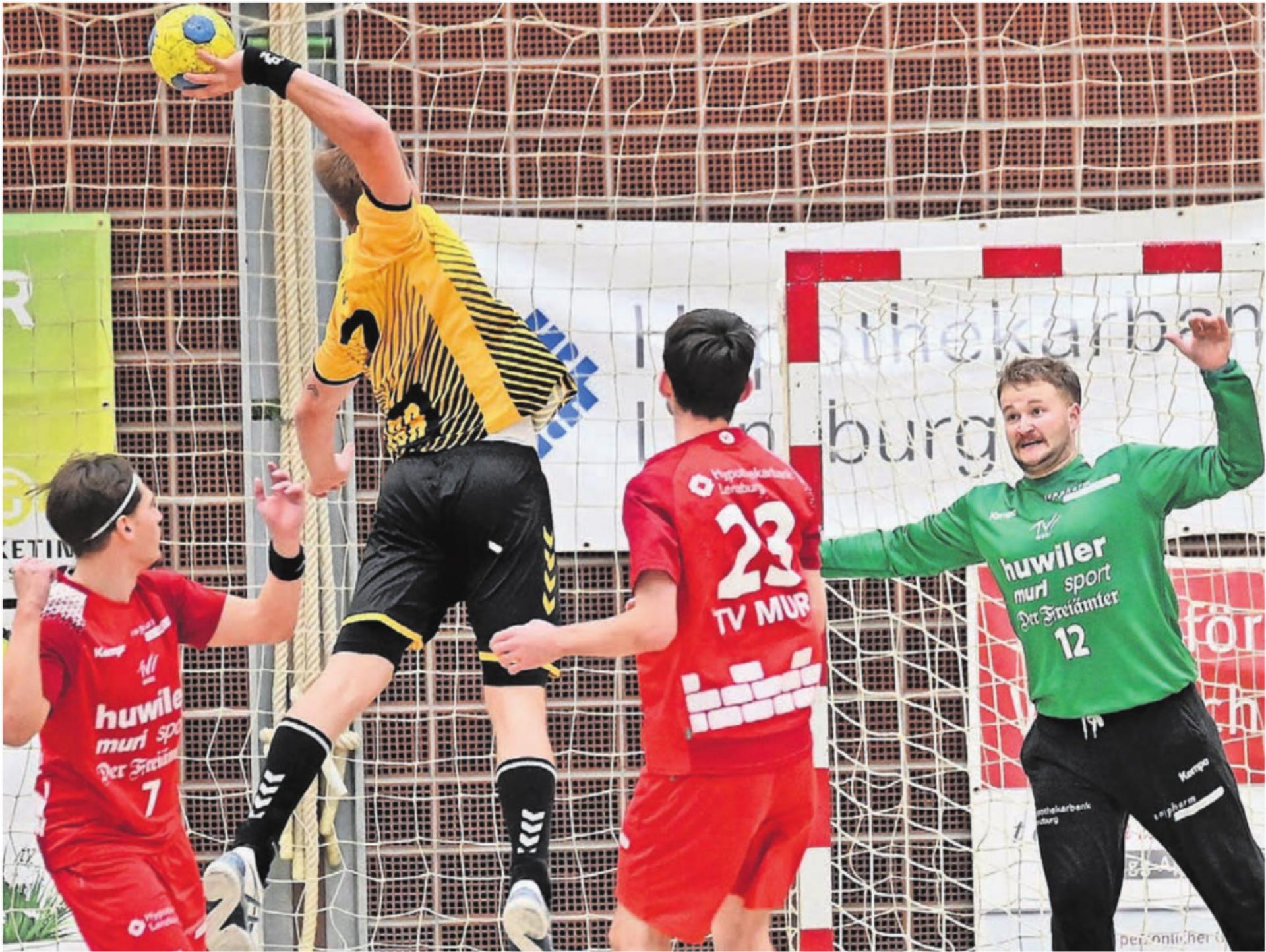 Die Murianer Abwehr mit Goalie Ivo Rütimann will auch auswärts überzeugen. Bild: tvm - Das Bild wird blockiert. – Möglicherweise durch einen aktiven Adblocker.