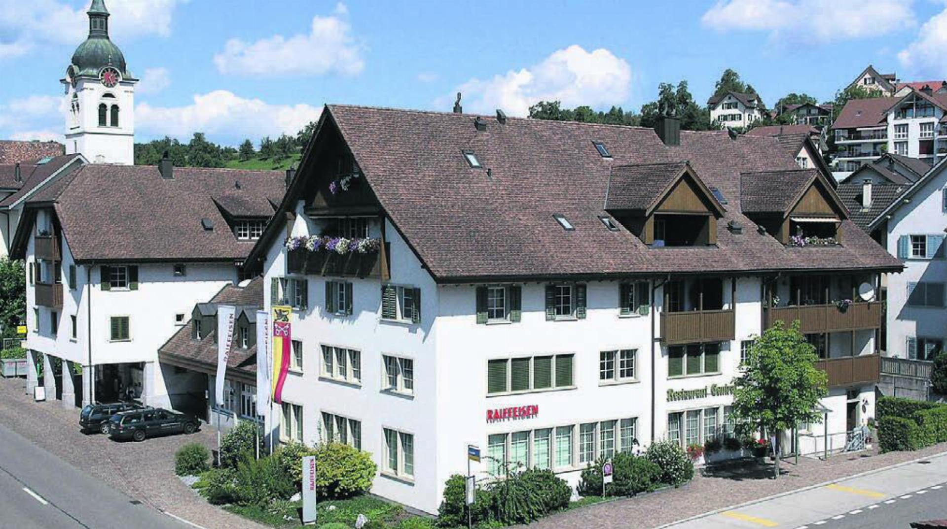 Die Bank in Oberlunkhofen ist der Hauptsitz der Raiffeisenbank Kelleramt-Albis. Bild: zg