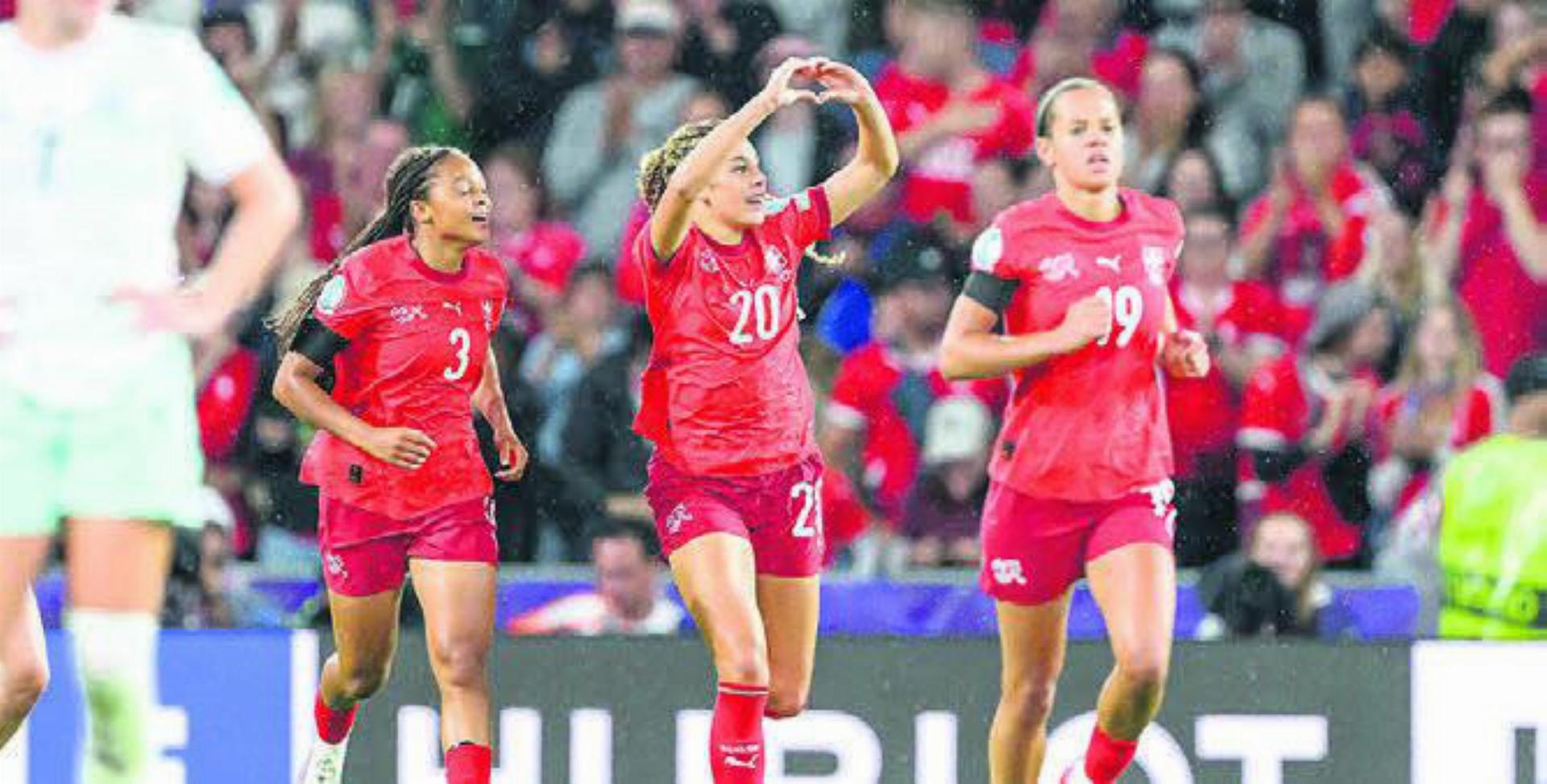 Der Frauenfussball spaltet nach wie vor die Geister. Bild: Freshfocus
