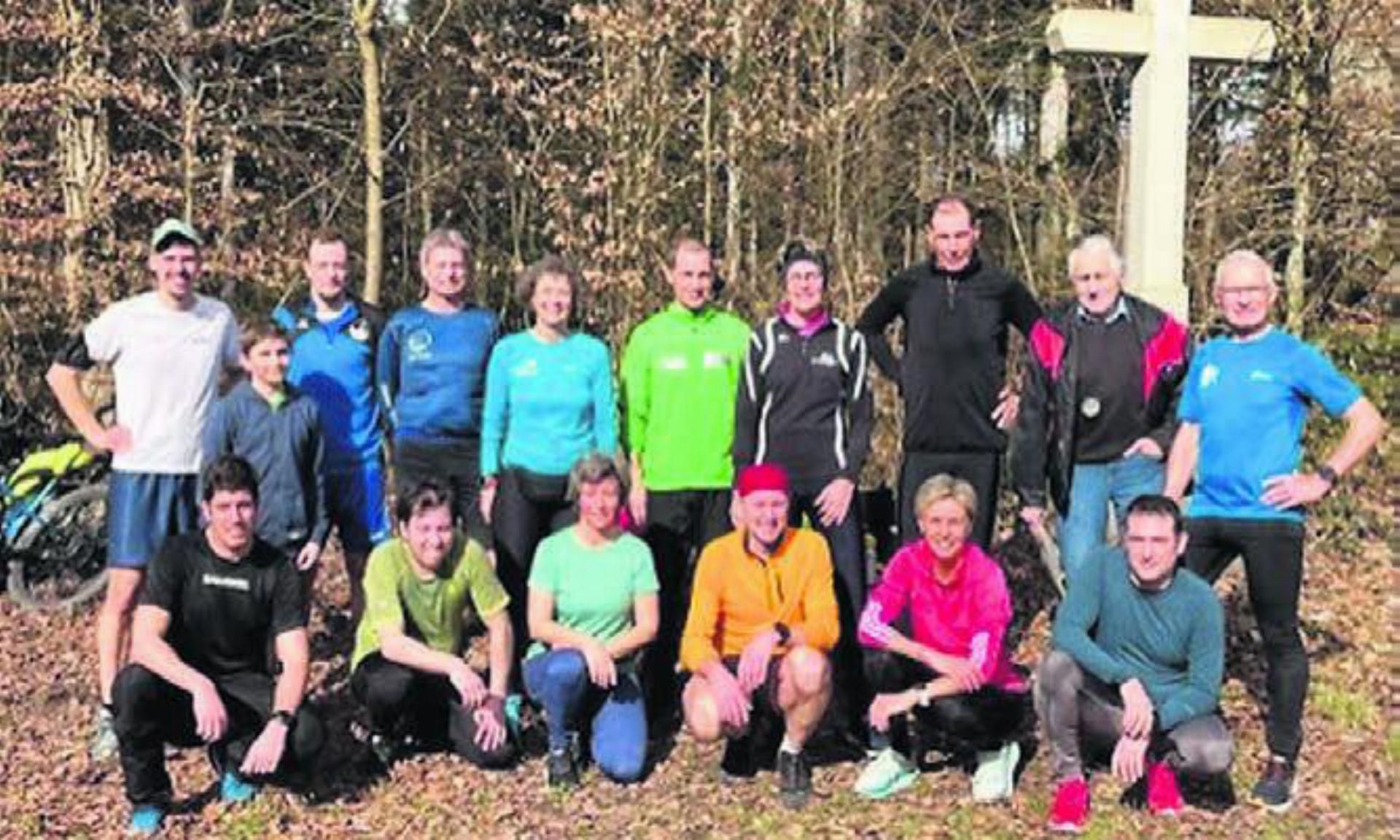 Sie leben die Lust am Laufen regelmässig. Wer sich davon anstecken lassen möchte ist zum Laufträff eingeladen. Bild: zg