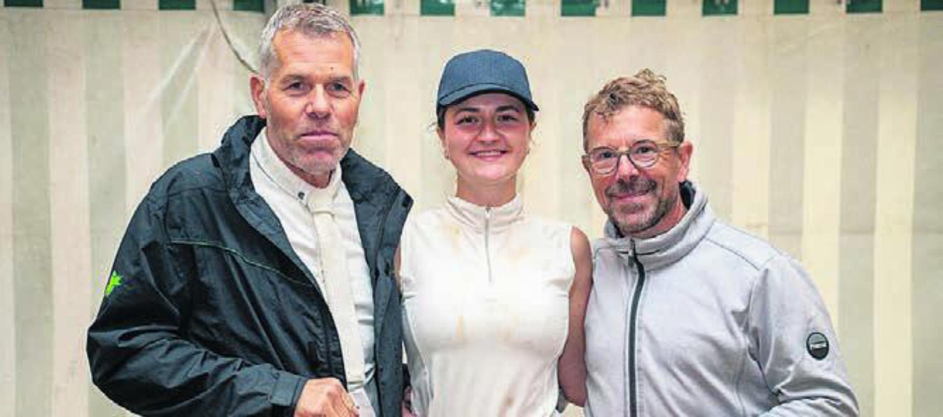 Sie holten den 3. Rang beim «Bünztal-Cup». Markus Schädeli, Lill Bamert und André Meier (alle vom organisierenden Kavallerieverein Bünztal). Bild: Stefan Hotz