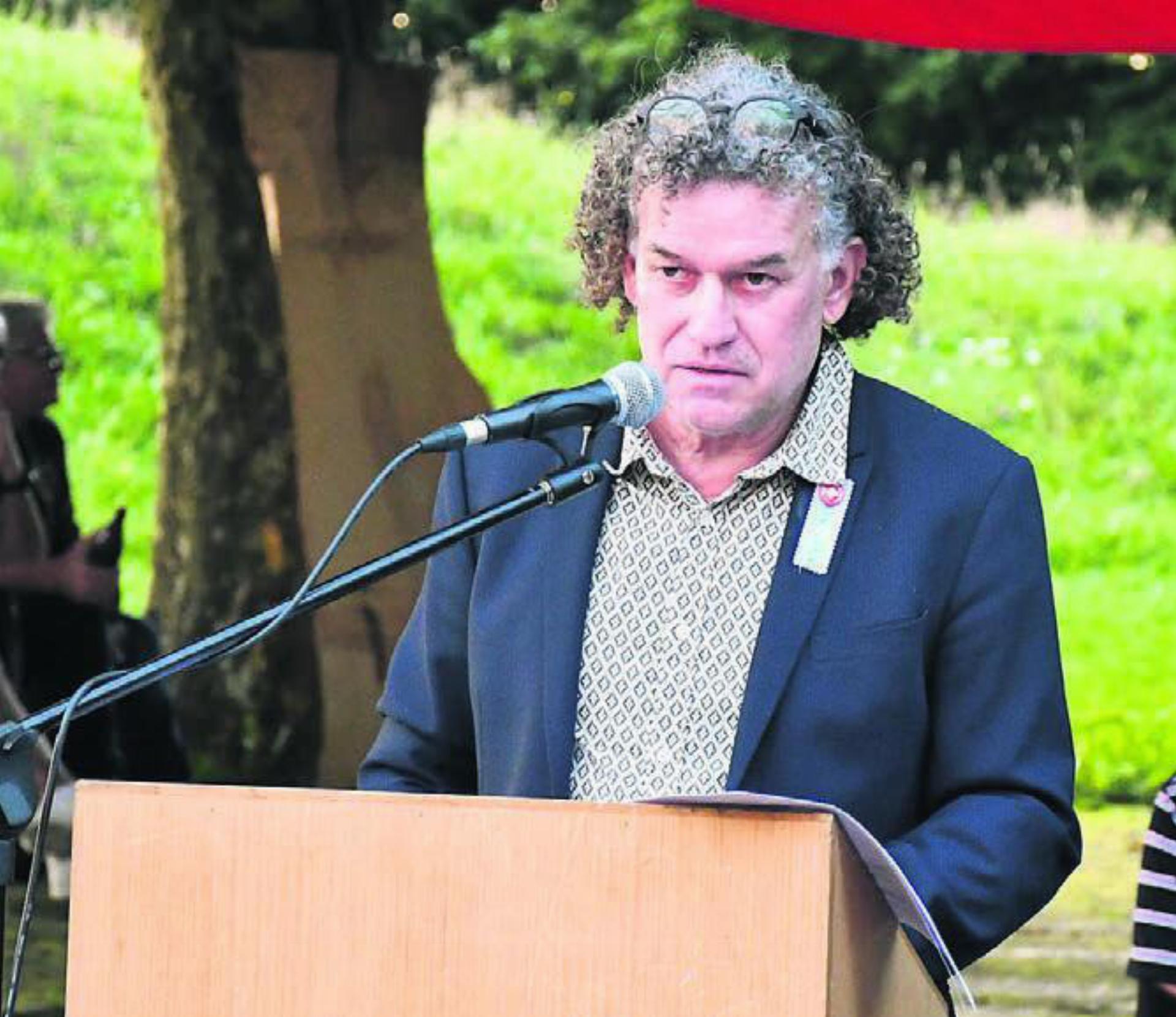 Hannes Leo Meier spricht in seiner Festrede über gute Gedanken, die manchmal etwas länger brauchen, um Gestalt anzunehmen. Bild: mo