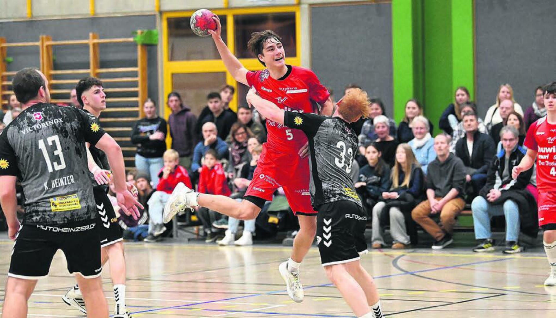 Ilias Mrose will sich mit dem TV Muri bei Suhr Aarau II für die Hinspielniederlage revanchieren. Bild: tvm - Das Bild wird blockiert. – Möglicherweise durch einen aktiven Adblocker.