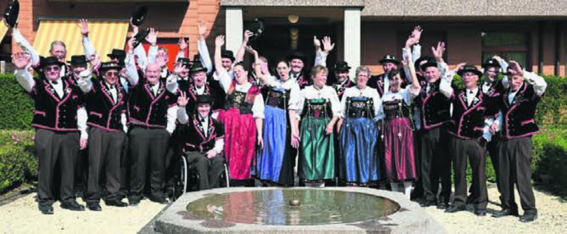 Der Jodlerclub am Eidgenössischen Jodlerfest in Zug – nun zeigt er sein Können «daheim» in Boswil.