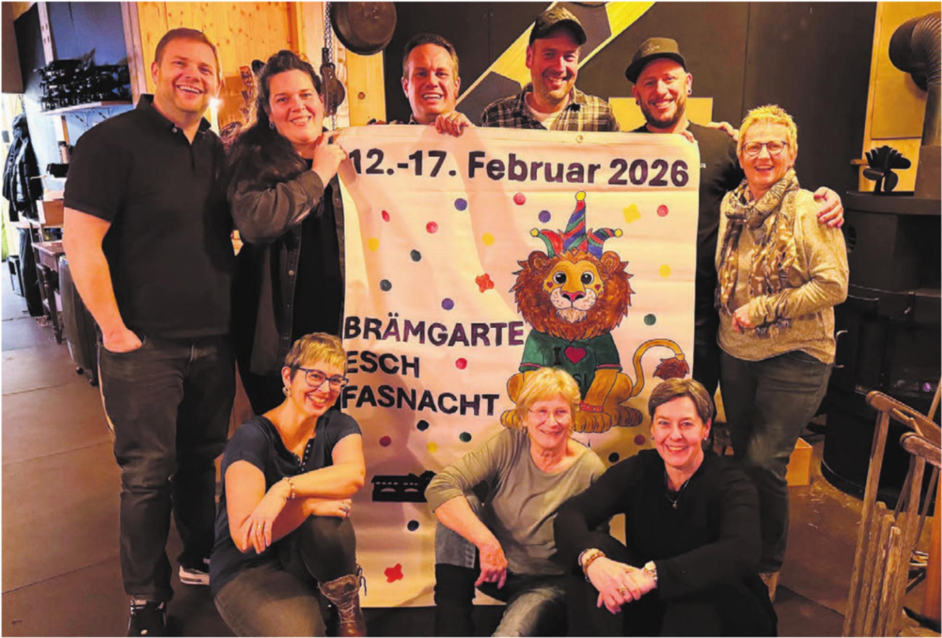 Die Vorstandsmitglieder von «Brämgarte esch Fasnacht»: Reihe hinten stehend, von links: Daniel Knopf, Claudia Mariniello, Marc Döderlein, Adrian Belser, Juri Tirez, Andrea Meier. Reihe vorne, von links: Caro Wipf, Sue Rey, Angela Belser. Es fehlt: Monika Jenni. - Das Bild wird blockiert. – Möglicherweise durch einen aktiven Adblocker.