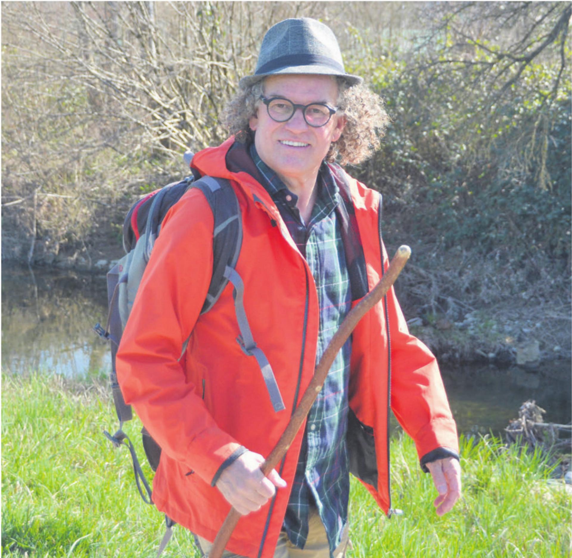 Hannes Leo Meier sieht im Gehen einen wesentlichen Teil des Menschseins. Bild: Roger Wetli - Das Bild wird blockiert. – Möglicherweise durch einen aktiven Adblocker.