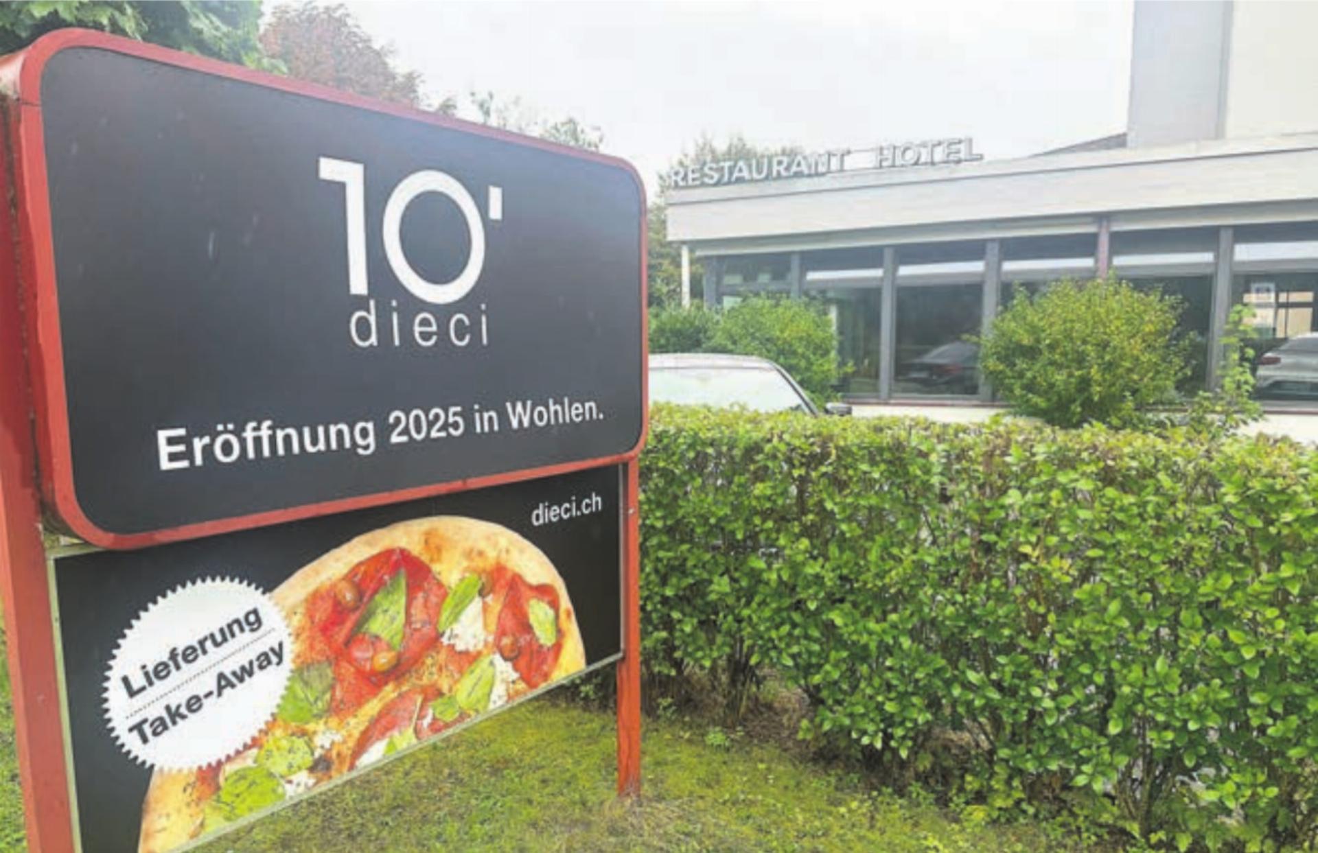 Ankunft wird bereits angekündigt: Im ehemaligen Restaurant Freiämterhof wird das Unternehmen Dieci mit seinem Pizzakurier einziehen. Bild: spr