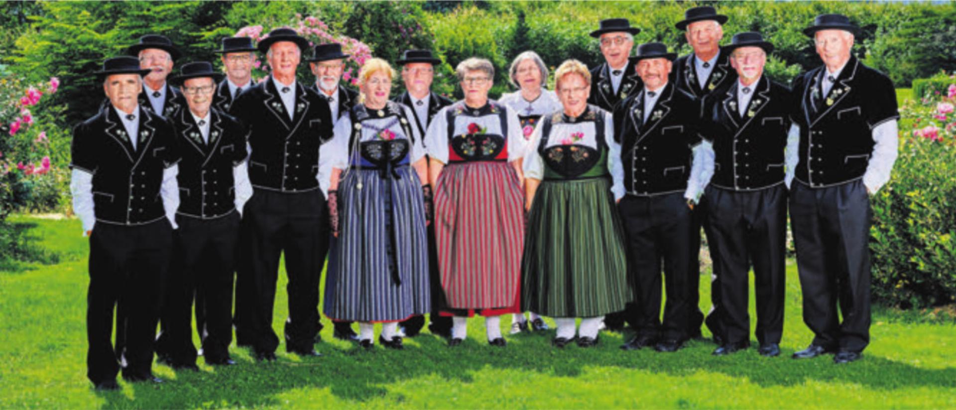 Die Jodlerinnen und Jodler aus Dottikon haben sich im «Zäuerle» geübt. Der «Appenzeller-Jodel» wurde anlässlich des Vereinsausflugs ausprobiert. Bild: zg