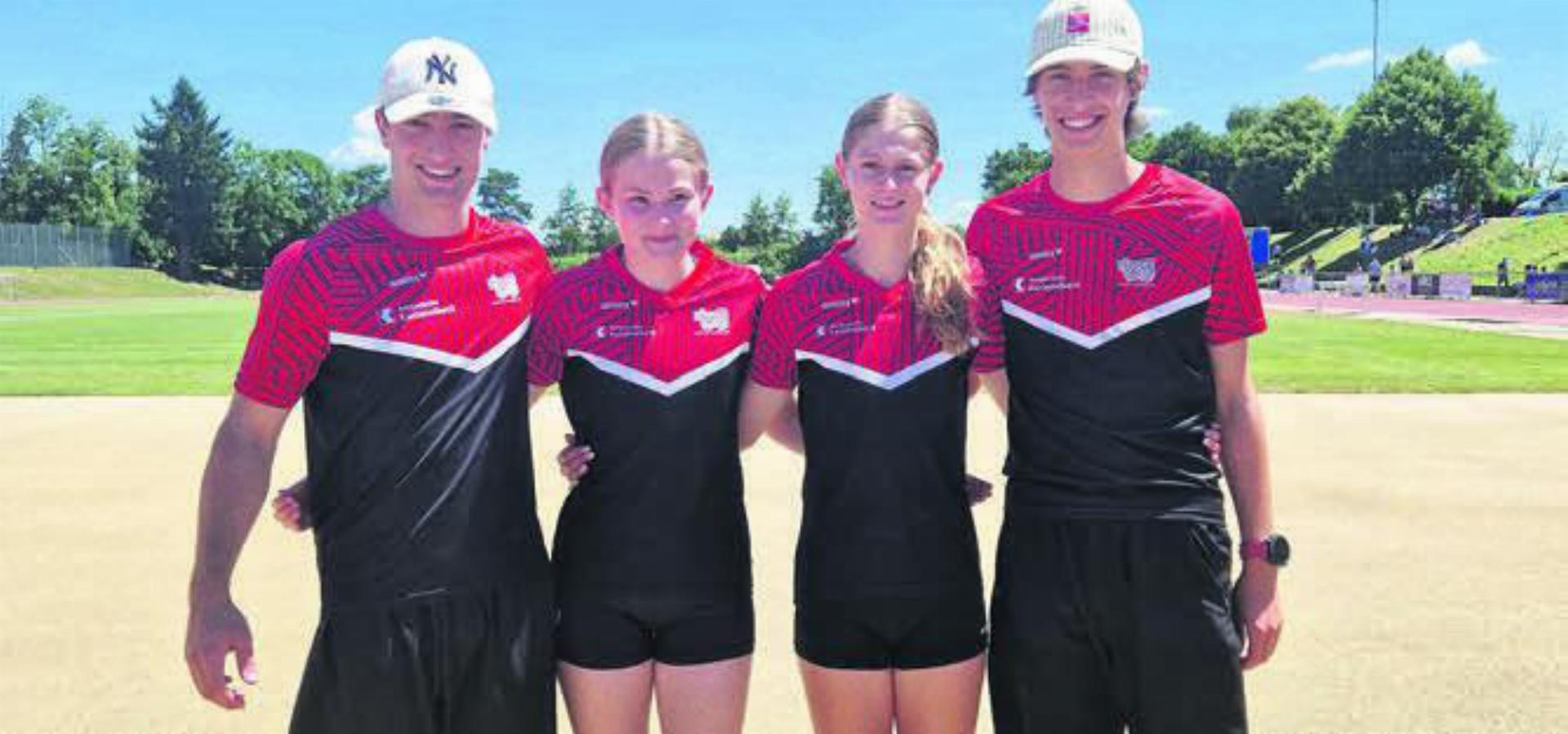 Die Wohler 4x100-m-Mixed-Staffel (von links): Cyrill Schreiber, Julia Wünsch, Alicia Fischer, Lenn Kennel. Bild: zg