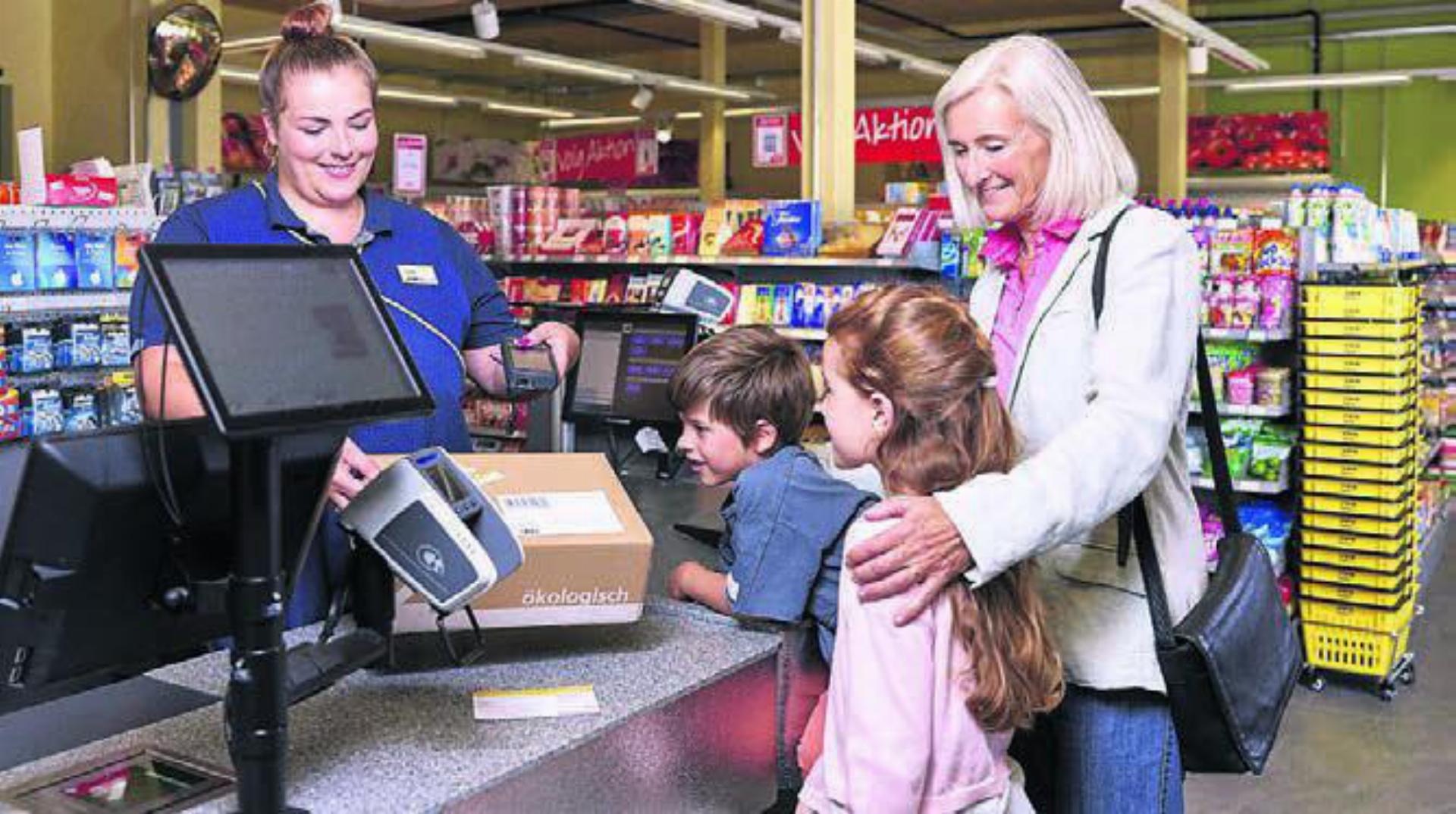 Postgeschäfte im Coop erledigen: So läuft es bald in Dottikon. Bild: pd