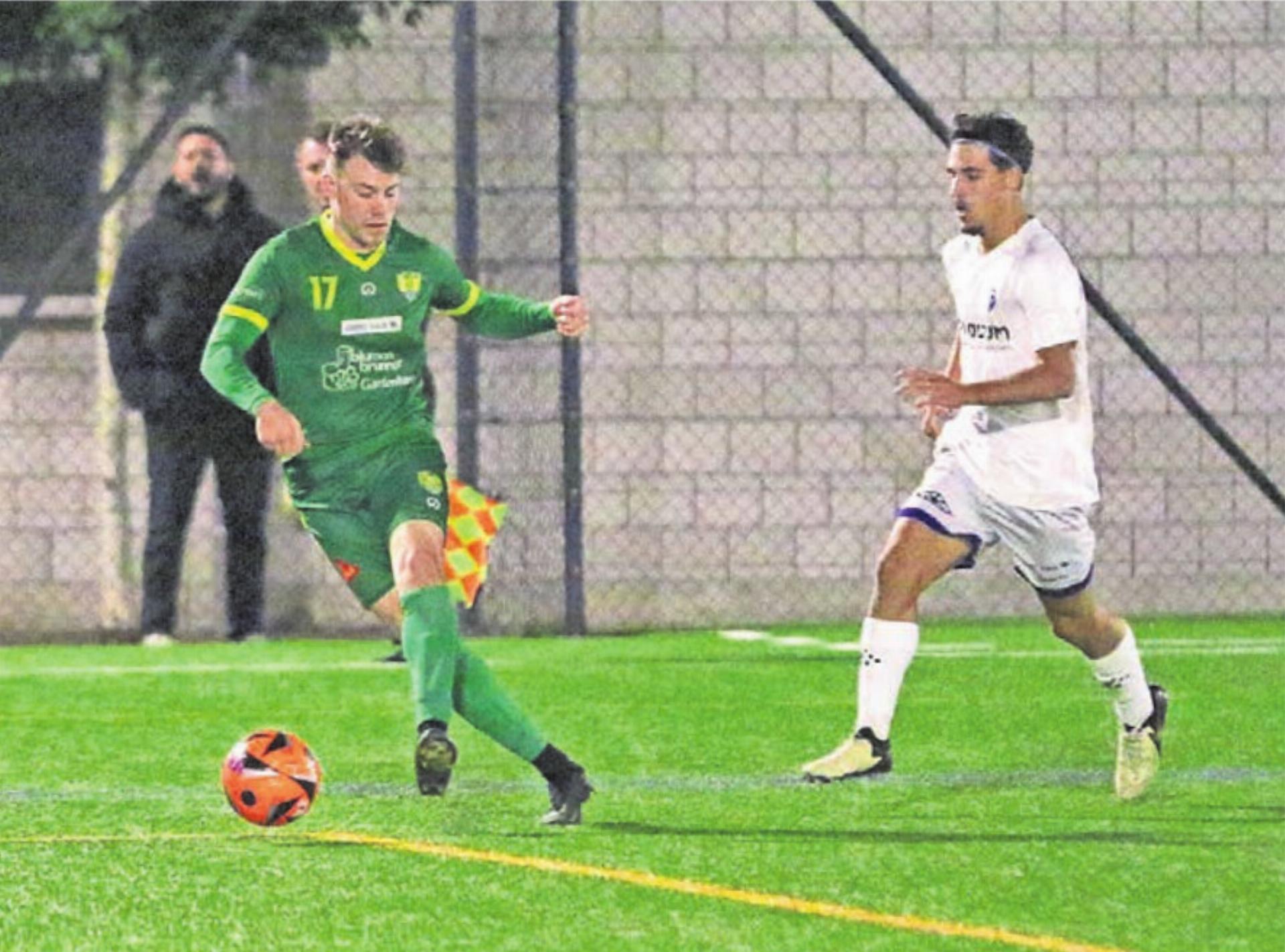 Letzte Saison konnte sich Wohlens U23 (Maurizio de Icco, rechts) zu Hause gegen Jannik Beha und den FC Mutschellen mit 2:1 durchsetzen. Gibt es eine Revanche?
Bild: Archiv/jl